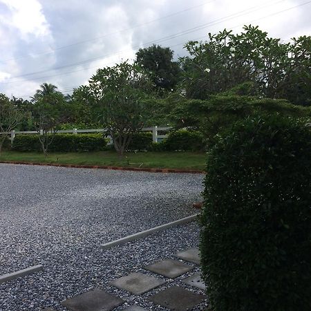 Baan Chan Suan Nong Nam Daeng Exteriör bild