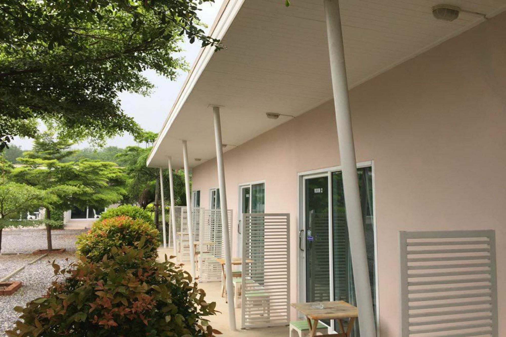 Baan Chan Suan Nong Nam Daeng Exteriör bild